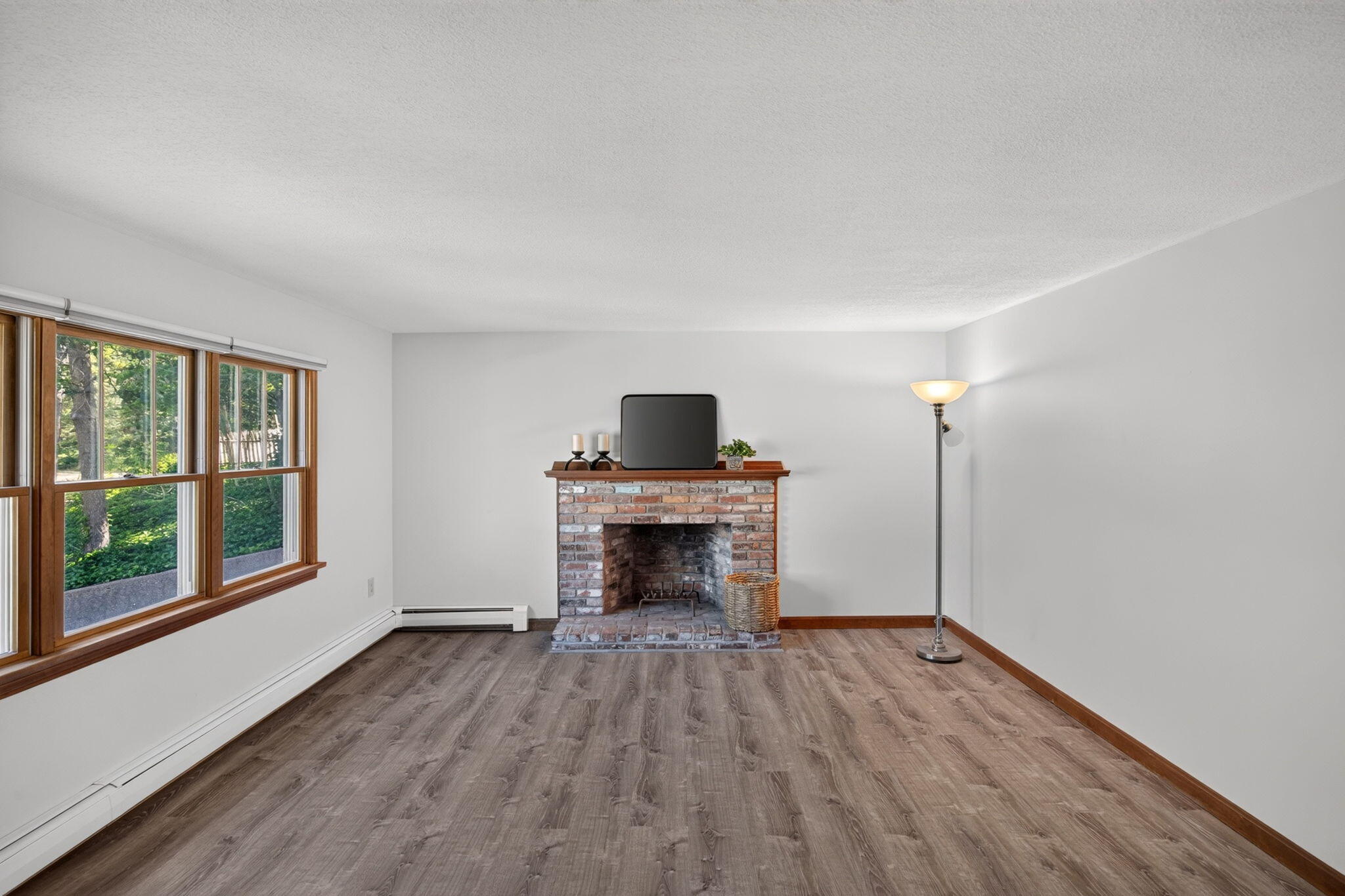 11 Cedardale Road Harwich, MA 02645 - Photo 4 of 35 3-03-8P0A3936