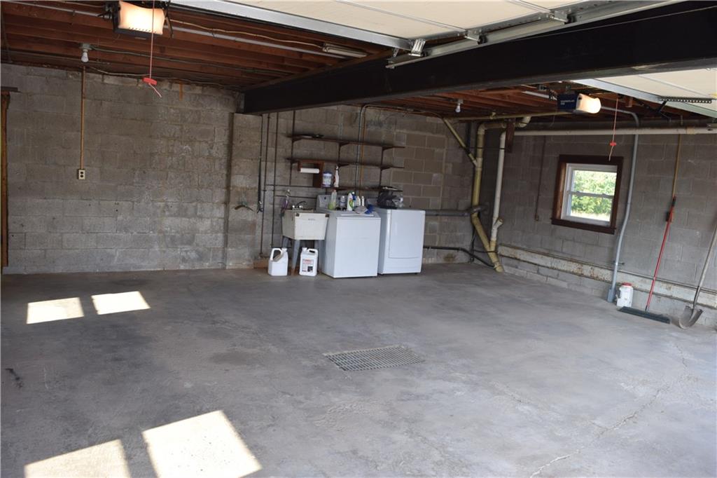 2542 Dutch Ridge Road Ellwood City, PA 16117 - Photo 12 of 19