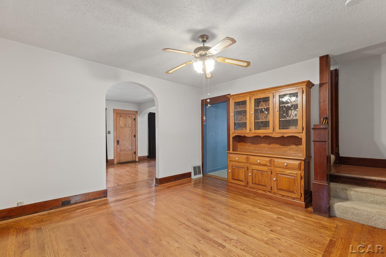 302 Croswell Street Adrian, MI 49221 - Photo 14 of 58