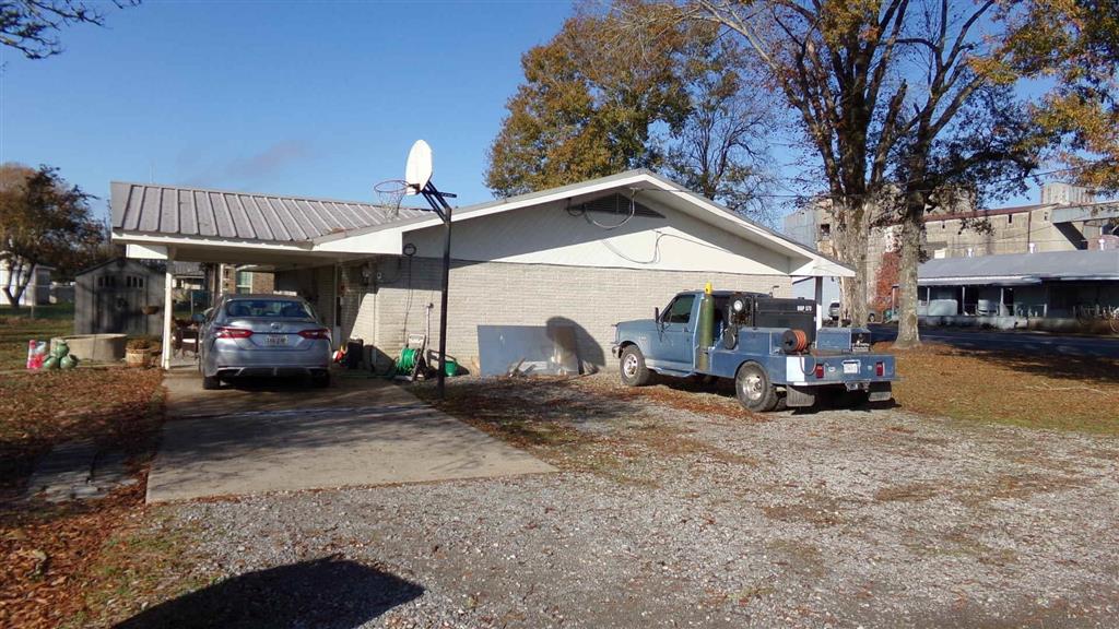 703 Main Street Elton, LA 70532 - Photo 4 of 7