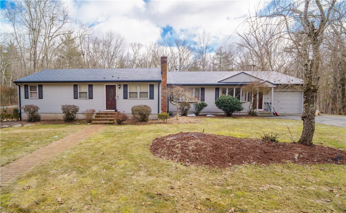 8 Saunders Brook Road Glocester, RI 02814 - Photo 1 of 39
