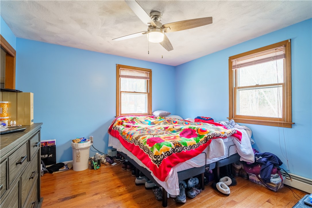 8 Saunders Brook Road Glocester, RI 02814 - Photo 18 of 39