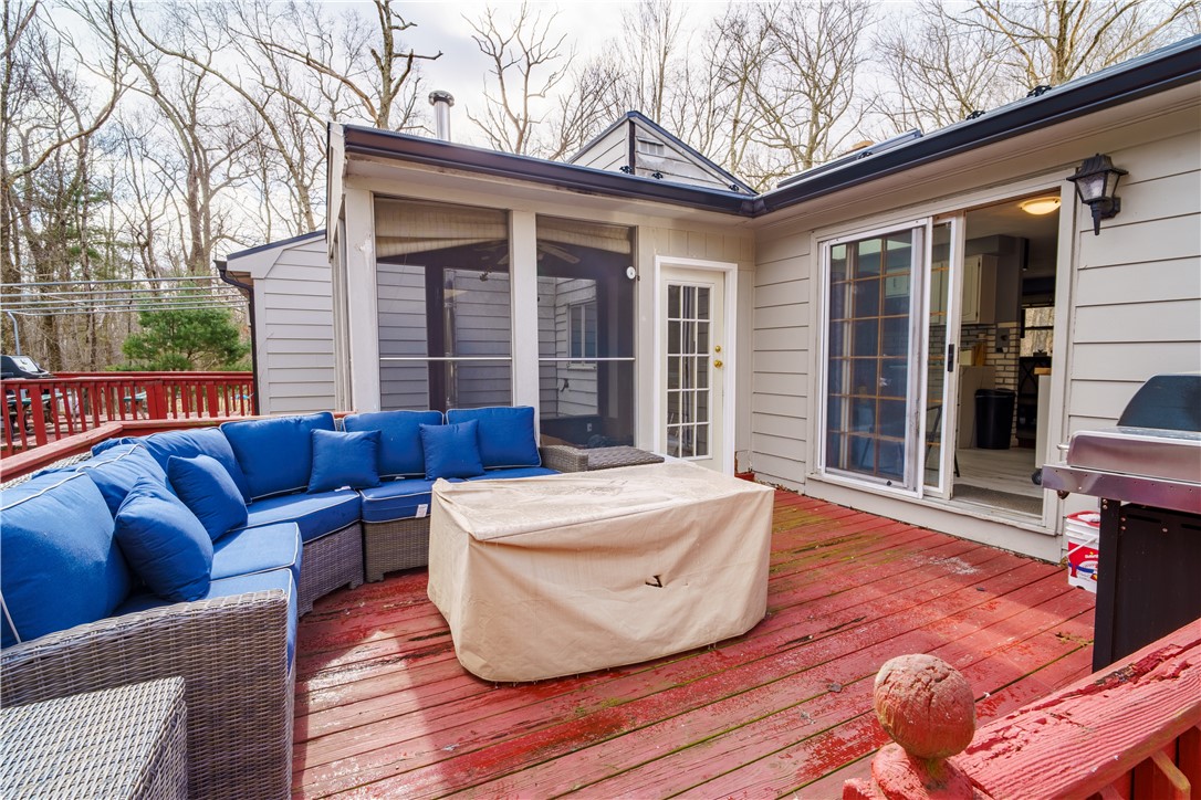 8 Saunders Brook Road Glocester, RI 02814 - Photo 25 of 39