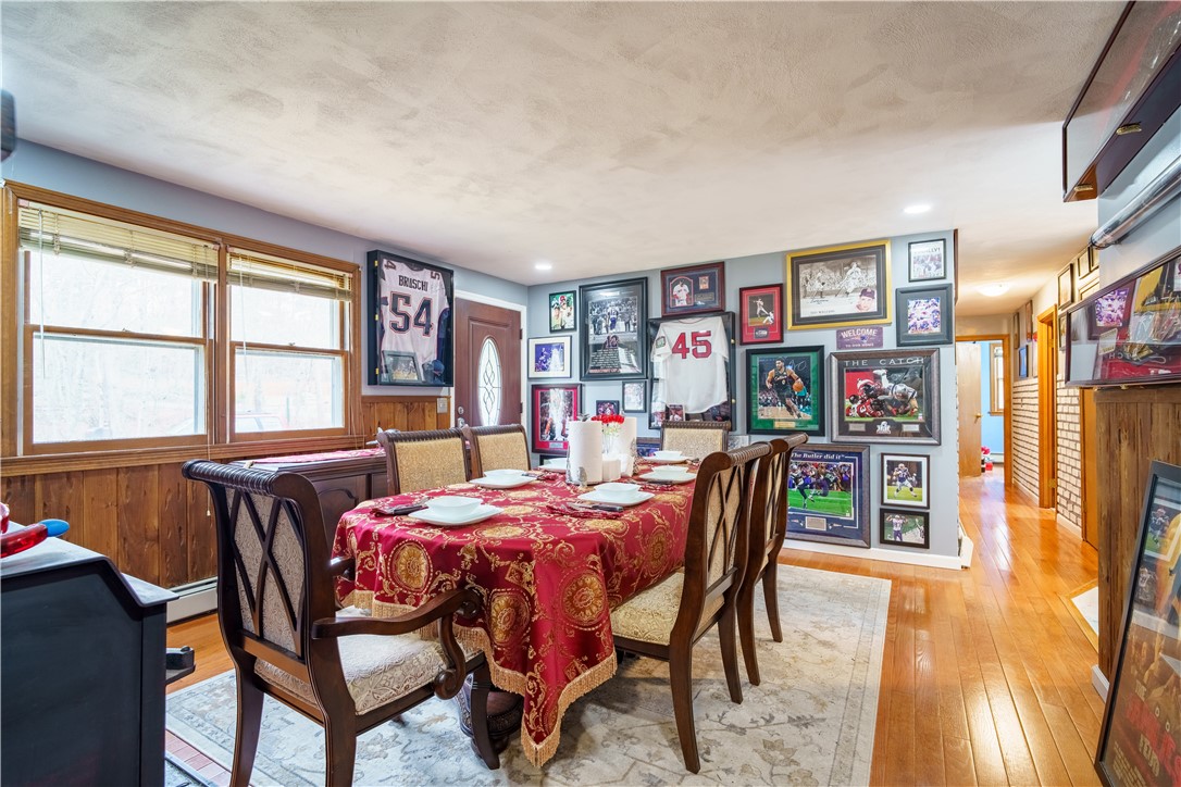8 Saunders Brook Road Glocester, RI 02814 - Photo 6 of 39