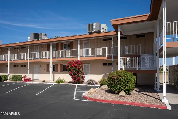 $175,000 | 10820 North Fairway Court West, Unit 218, Sun City, AZ 85351