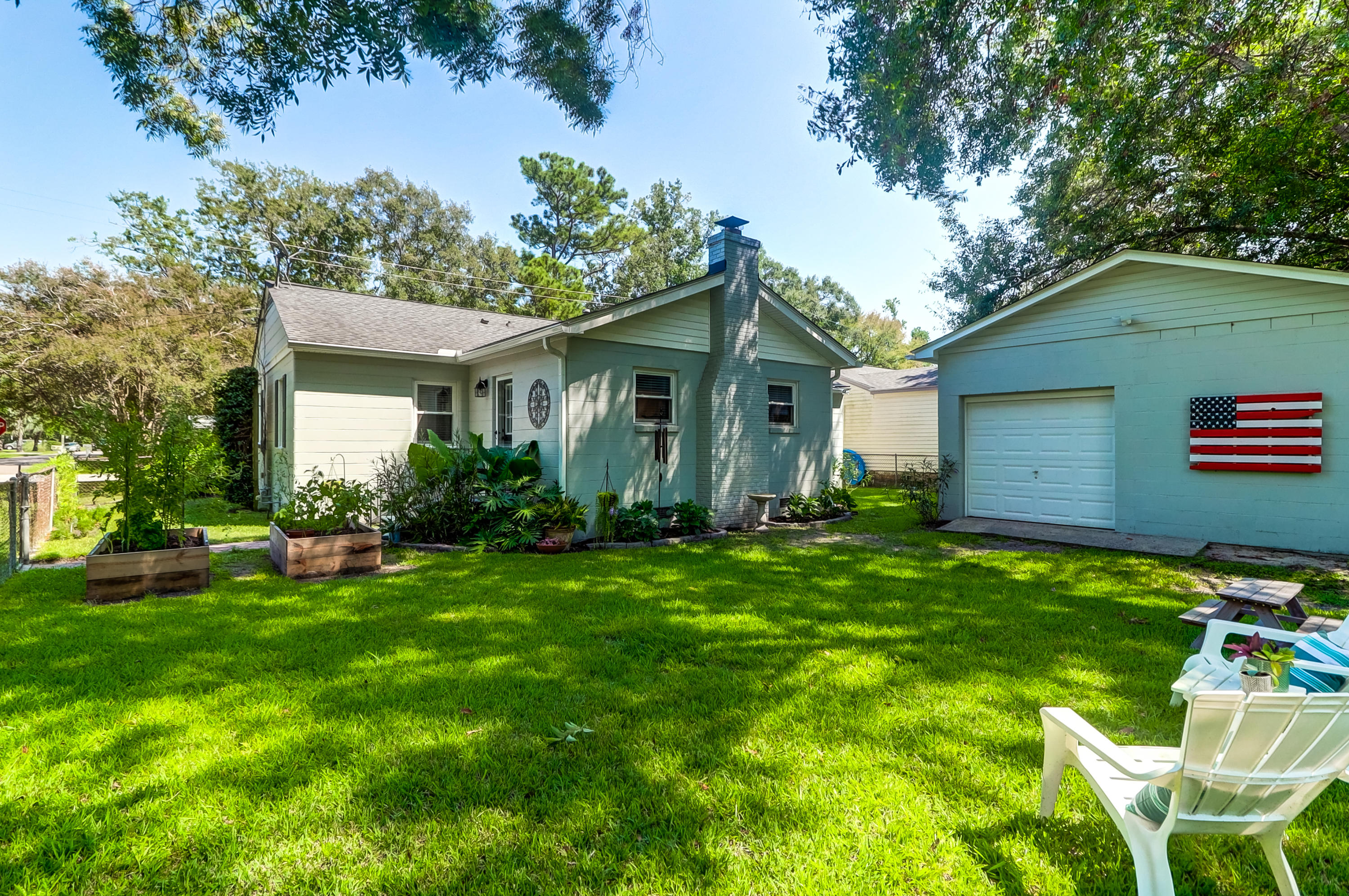 1215 Camellia Road Charleston, SC 29407 - Photo 40 of 46 1215 Camellia (43)