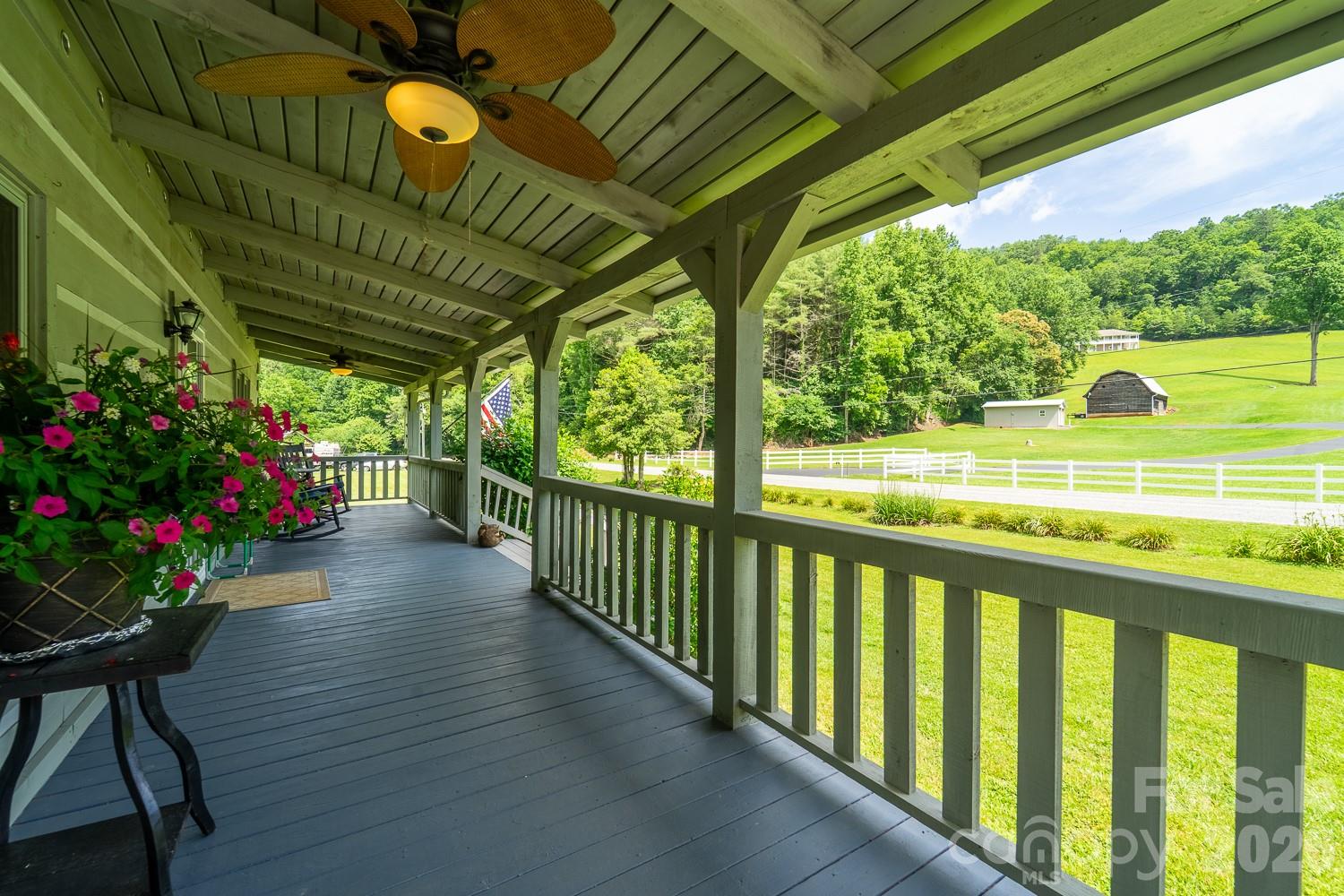 538 East Fork Road Sylva, NC 28779 - Photo 7 of 44