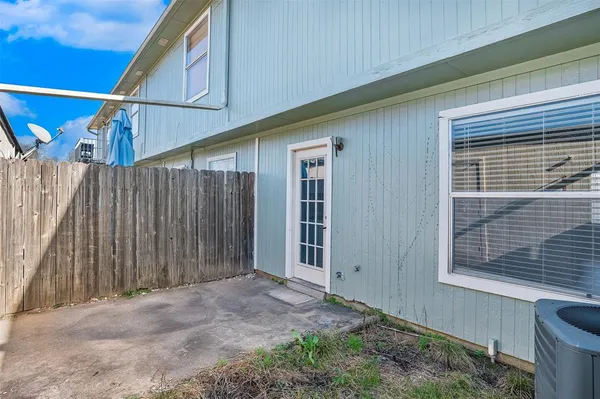 $84,900 | 5705 East Texas Street, Unit 47, Bossier City, LA 71111