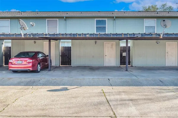 $84,900 | 5705 East Texas Street, Unit 47, Bossier City, LA 71111