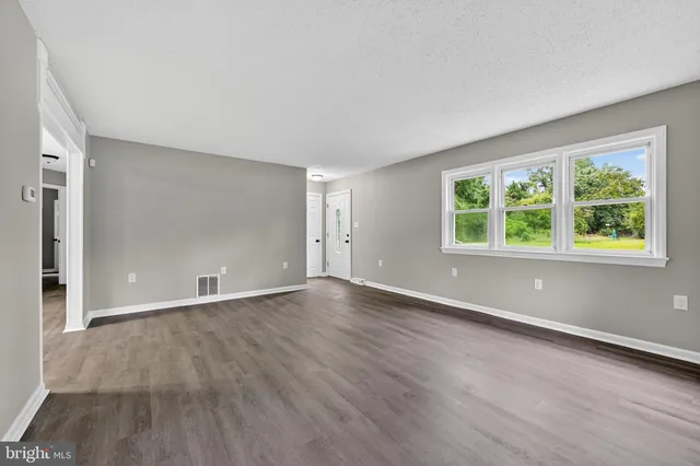 $327,500 | 78 Cove Road, Dover, DE 19904