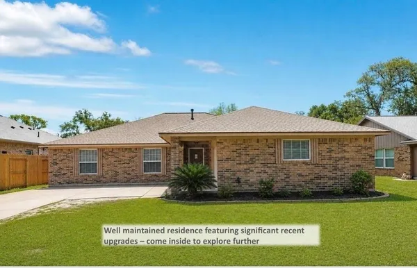 $262,000 | 305 Freeman Boulevard, West Columbia, TX 77486