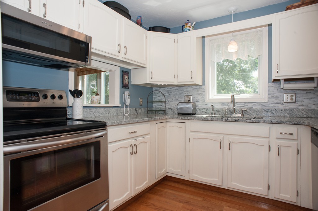 25 Nottingham Road, Unit 25 Grafton, MA 01519 - Photo 5 of 27 Gallery Image 5