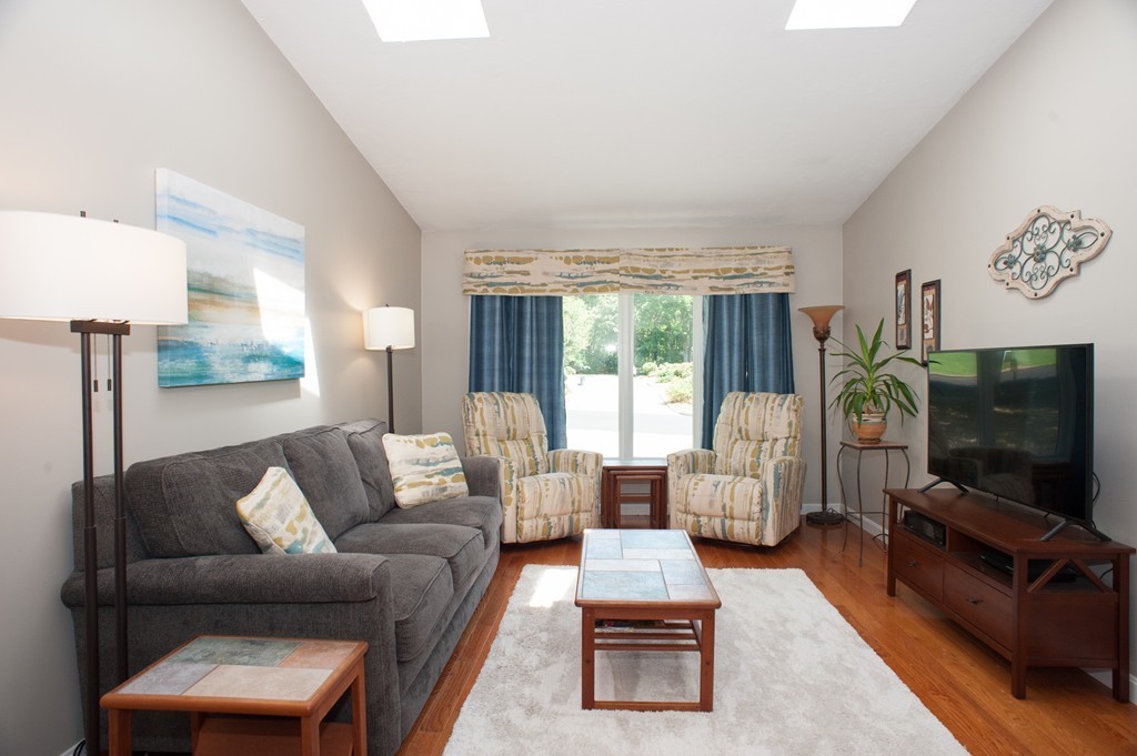 25 Nottingham Road, Unit 25 Grafton, MA 01519 - Photo 6 of 27 Gallery Image 6