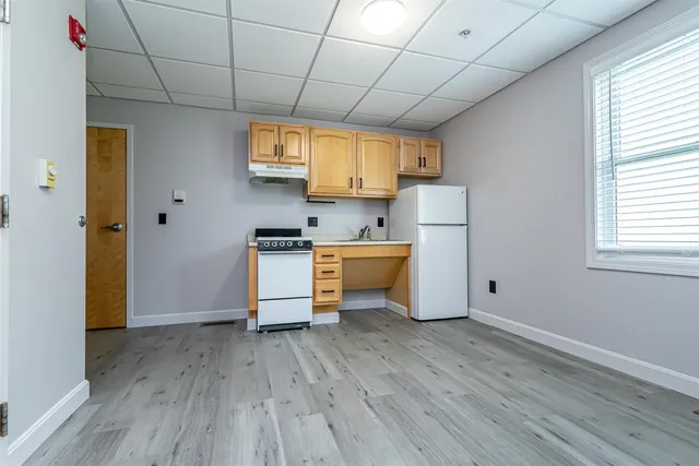 $4,100 | 29 Center Street, Unit 5, Goffstown, NH 03045