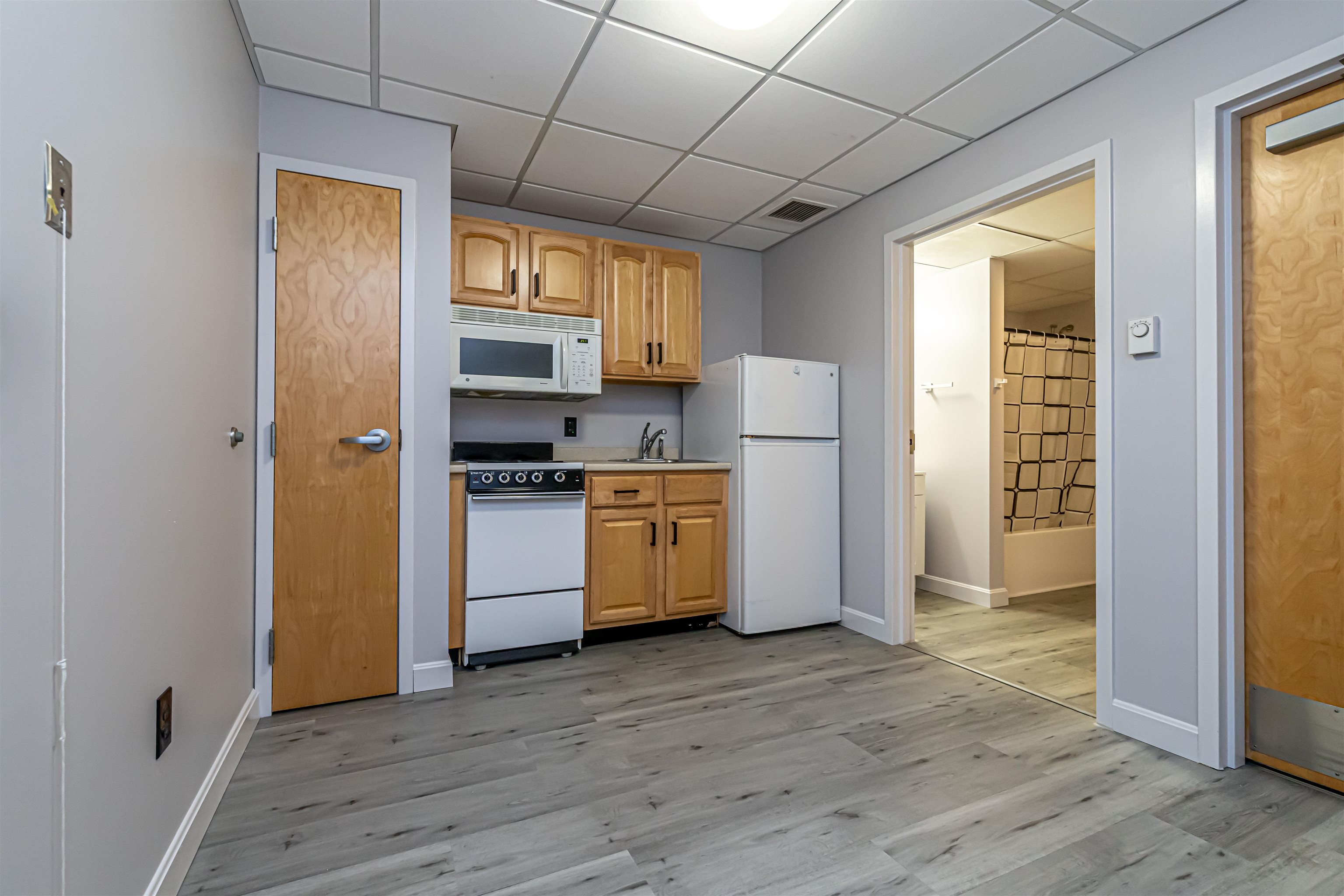 29 Center Street, Unit 5 Goffstown, NH 03045 - Photo 38 of 56