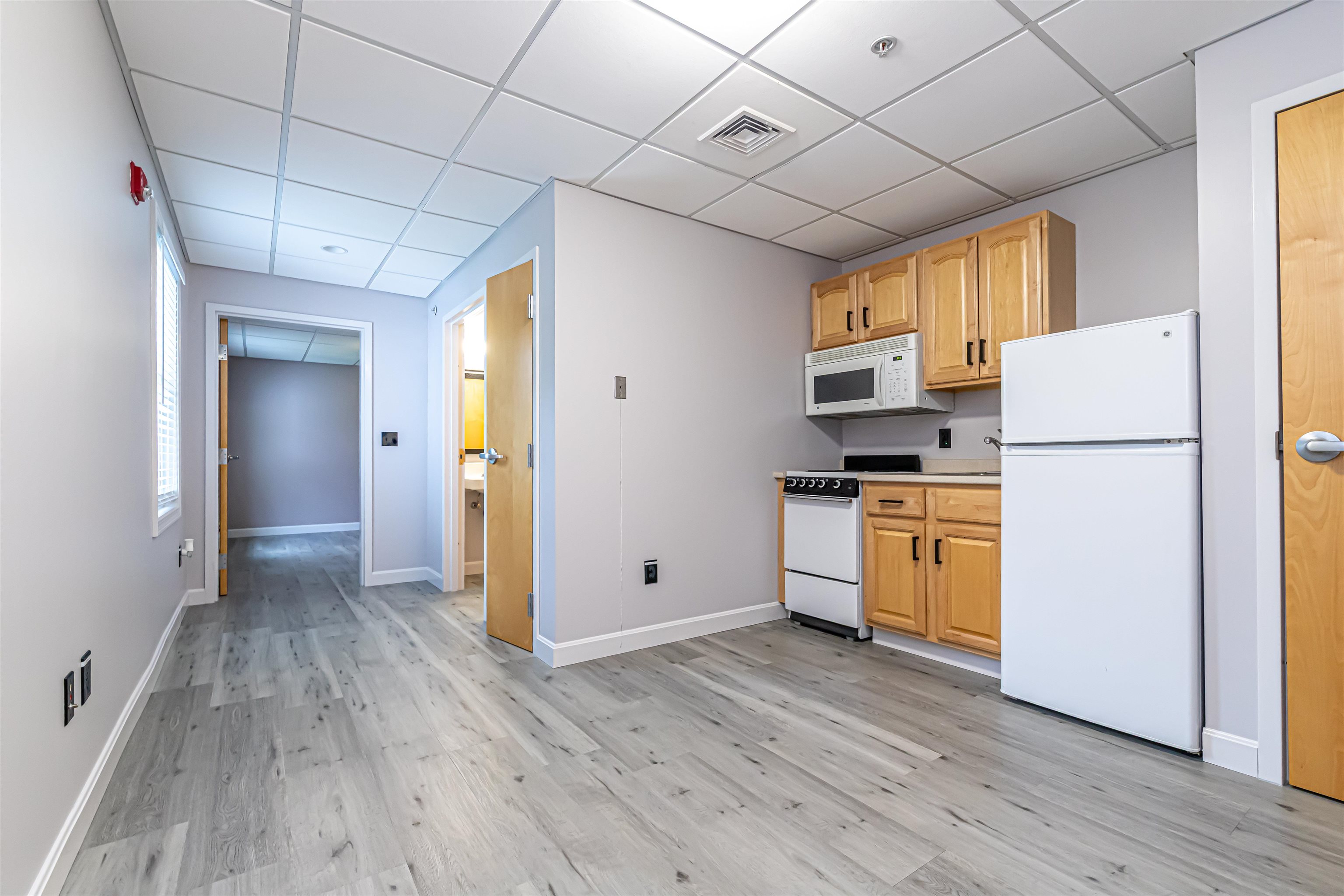 29 Center Street, Unit 5 Goffstown, NH 03045 - Photo 49 of 56