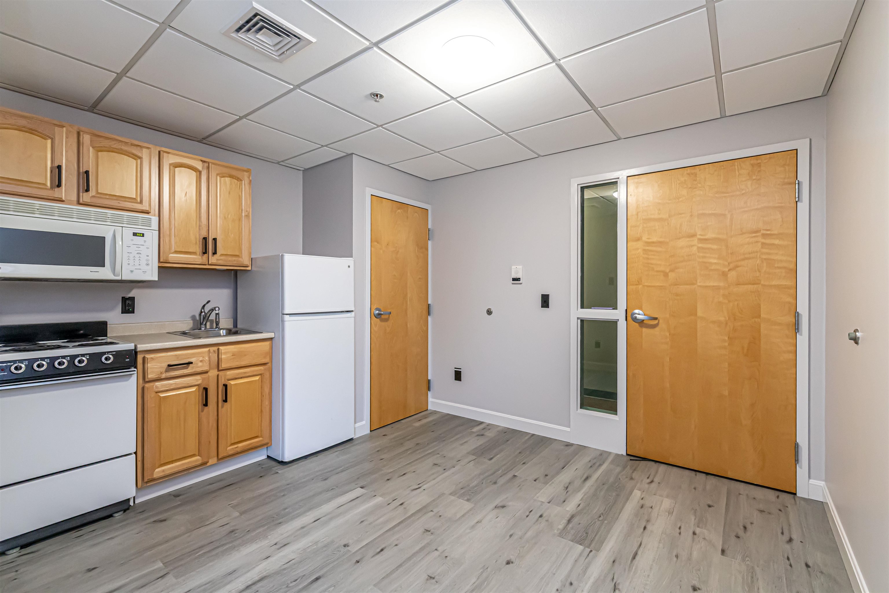 29 Center Street, Unit 5 Goffstown, NH 03045 - Photo 51 of 56