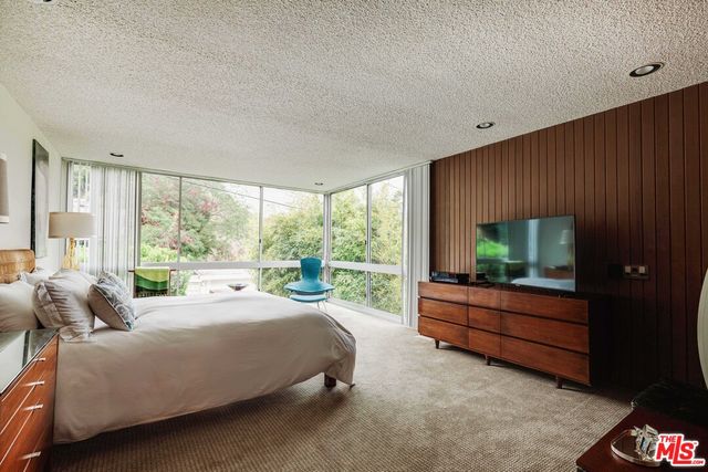 $3,250,000 | 9080 Wonderland Park Avenue, Los Angeles, CA 90046