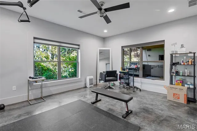 $675,000 | 120 Knights Bridge Lane, Edwardsville, IL 62025