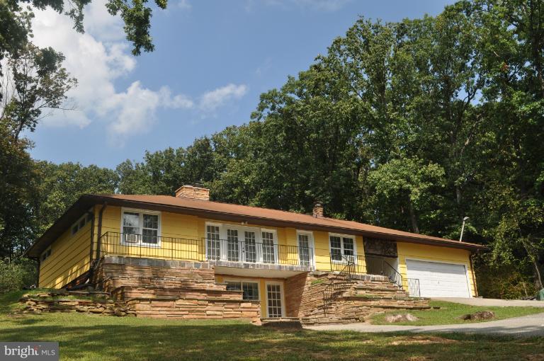 1559 Stone Chapel Road New Windsor, MD 21776 - Photo 12 of 12 FRANK LOYD WRIGHT INSPIRED PICTURESQUE SETTING