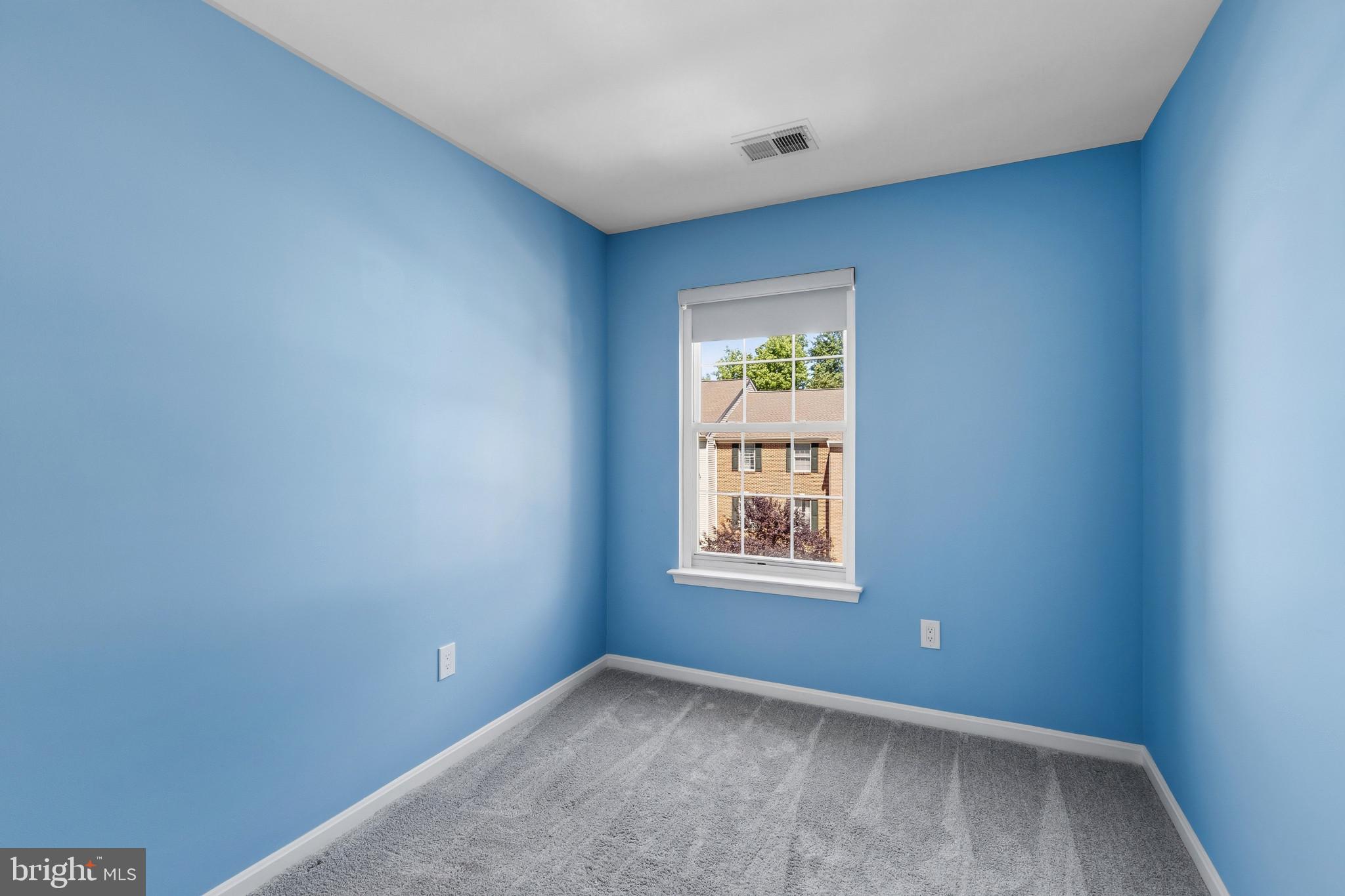 204 Tilden Way, Unit 204 Edgewater, MD 21037 - Photo 32 of 64 2nd bedroom upstairs