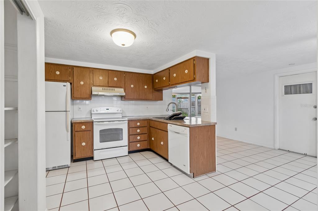 3416 Chauncy Road Holiday, FL 34691 - Photo 10 of 26 Gallery Image 10