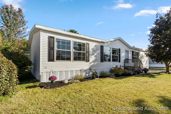 $82,500 | 360 East Tuttle Road, Unit 6, Ionia, MI 48846