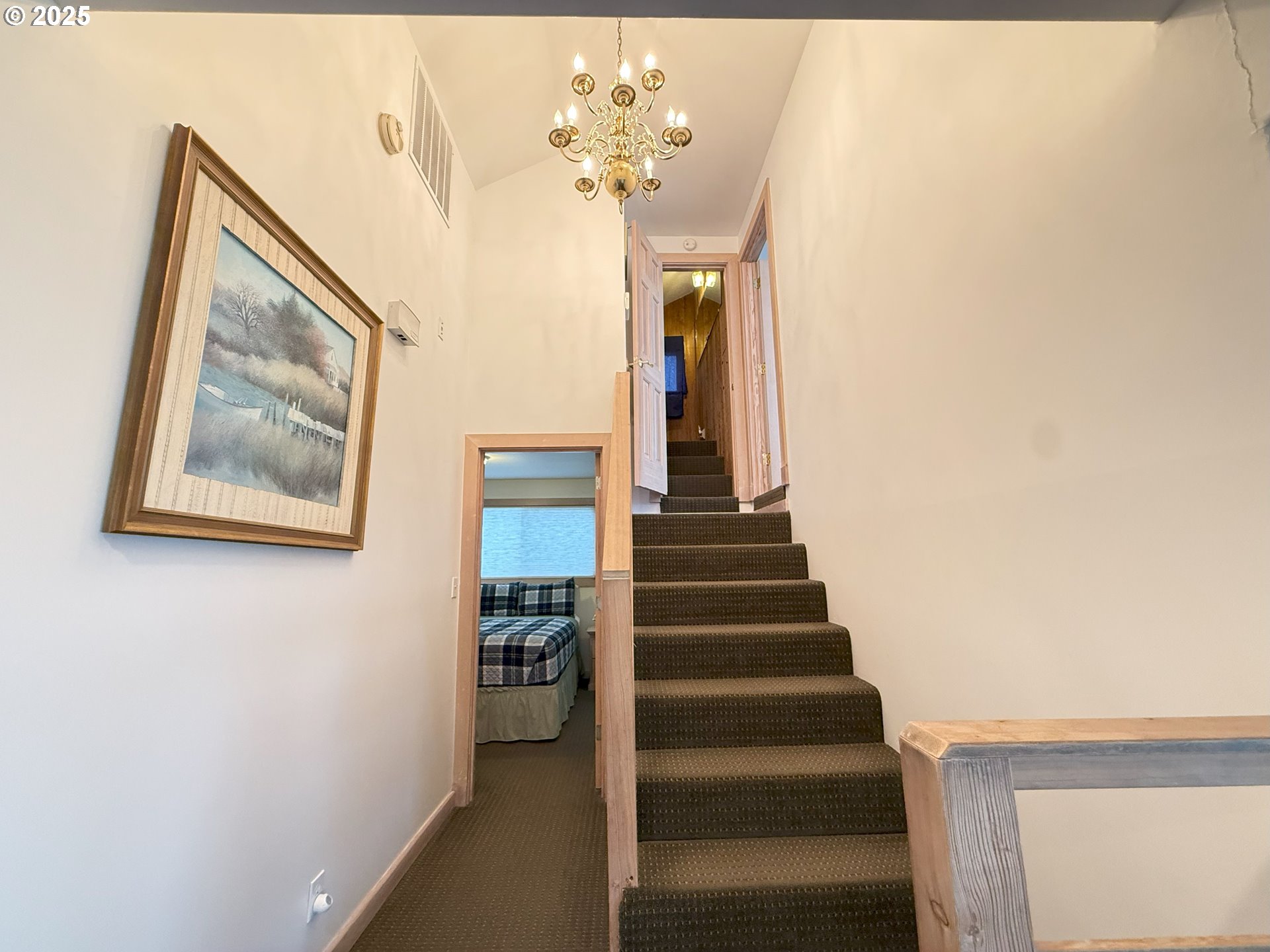 4529 Lookout Street Florence, OR 97439 - Photo 19 of 46 a view of entryway and hall with wooden floor