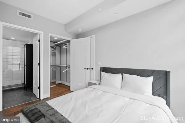 $3,600 | 1300 4th Street Southeast, Unit 213, Washington, DC 20003