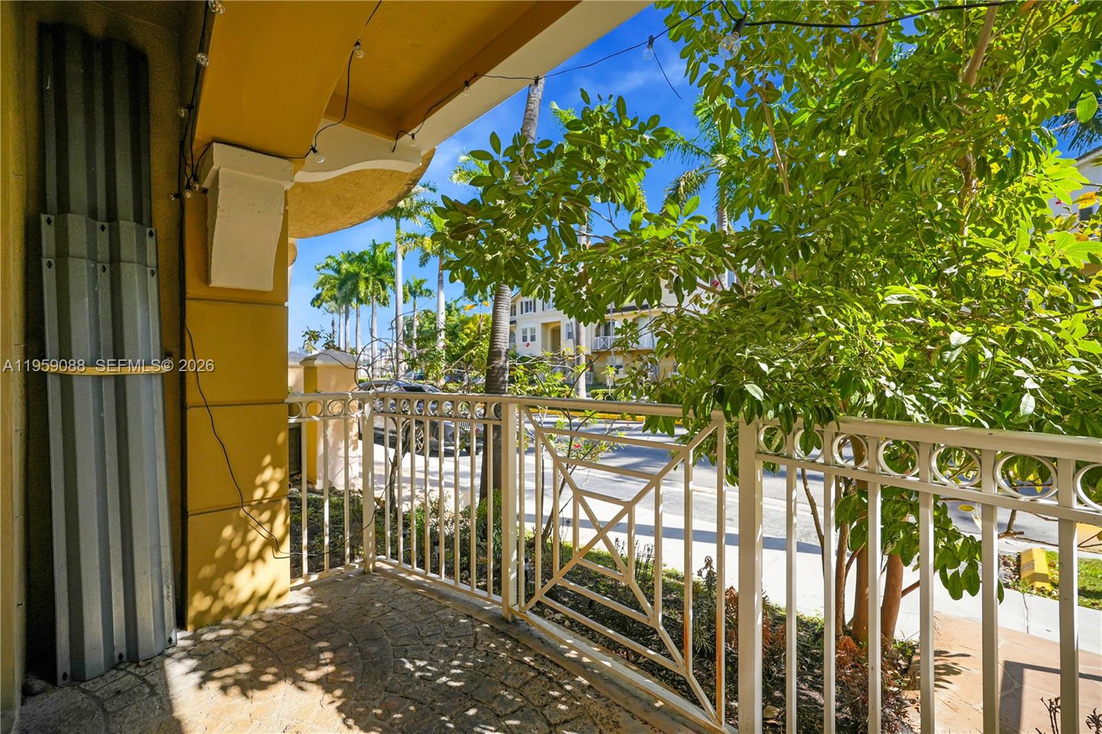 8964 West Flagler Street, Unit 109 Miami, FL 33174 - Photo 28 of 39