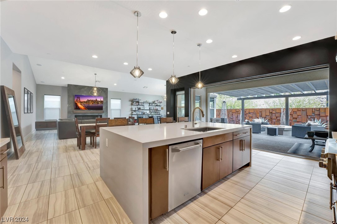 2186 Monte Bianco Place Henderson, NV 89044 - Photo 4 of 35