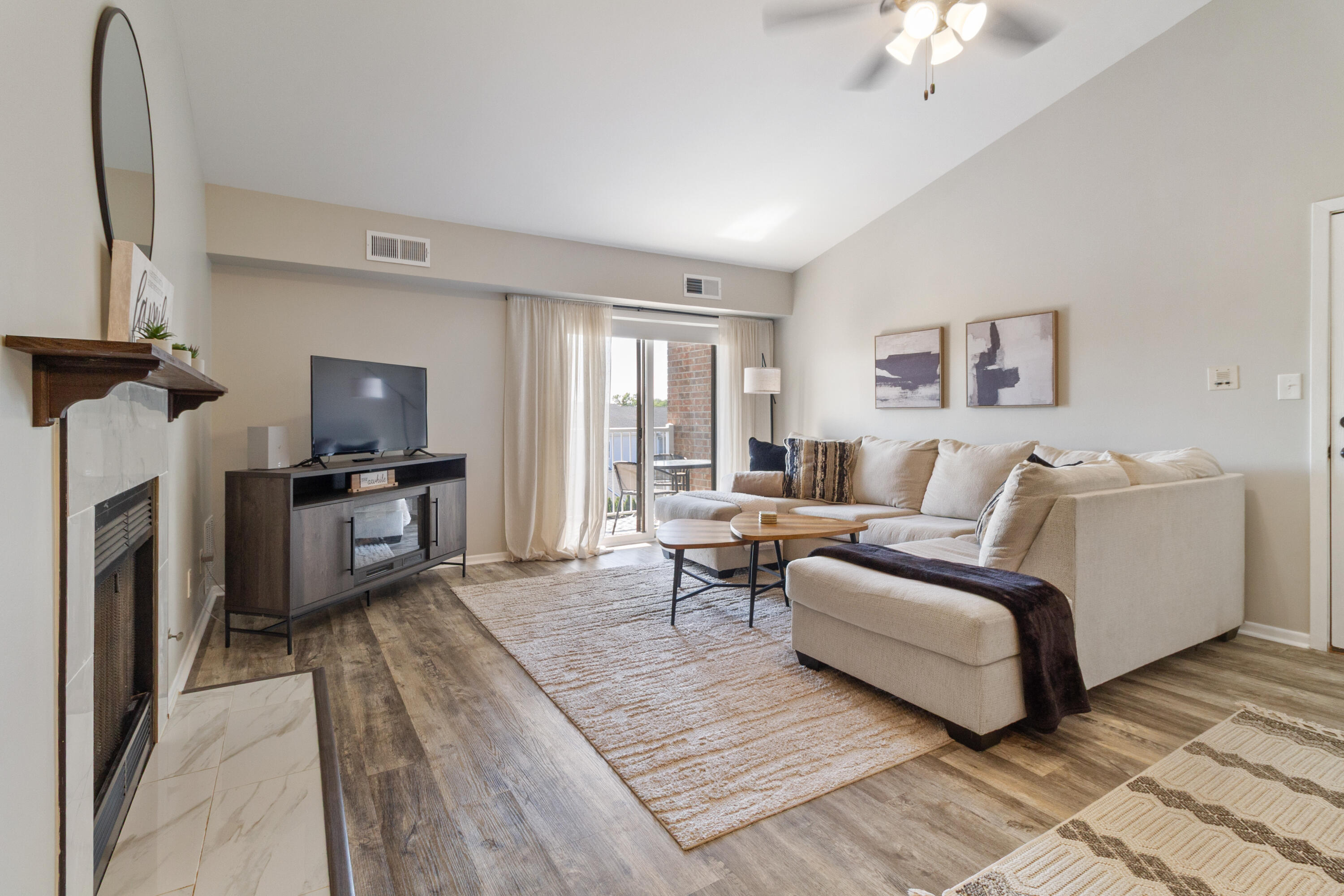 9621 Merrillville Road, Unit 304 Crown Point, IN 46307 - Photo 2 of 15 3000x2000