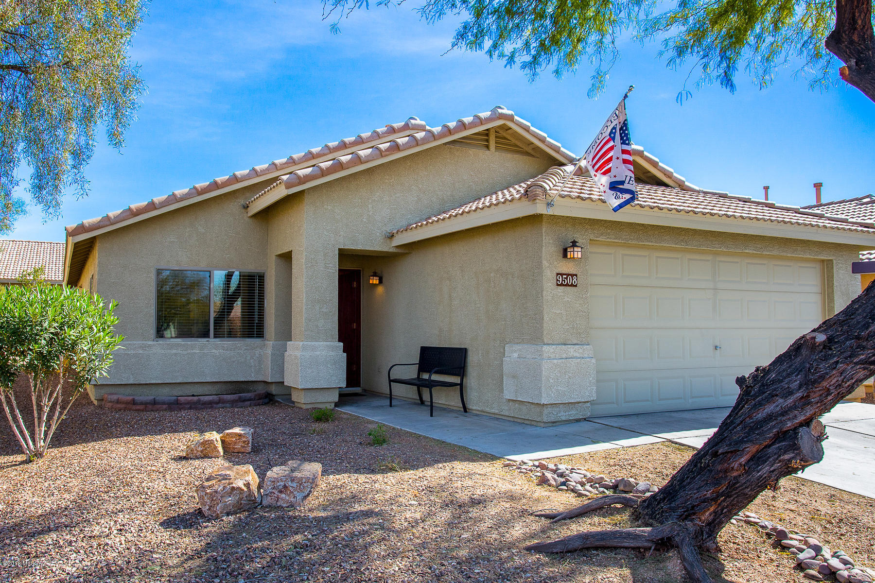 9508 North Winter Wren Avenue Tucson, AZ 85742 - Photo 1 of 21