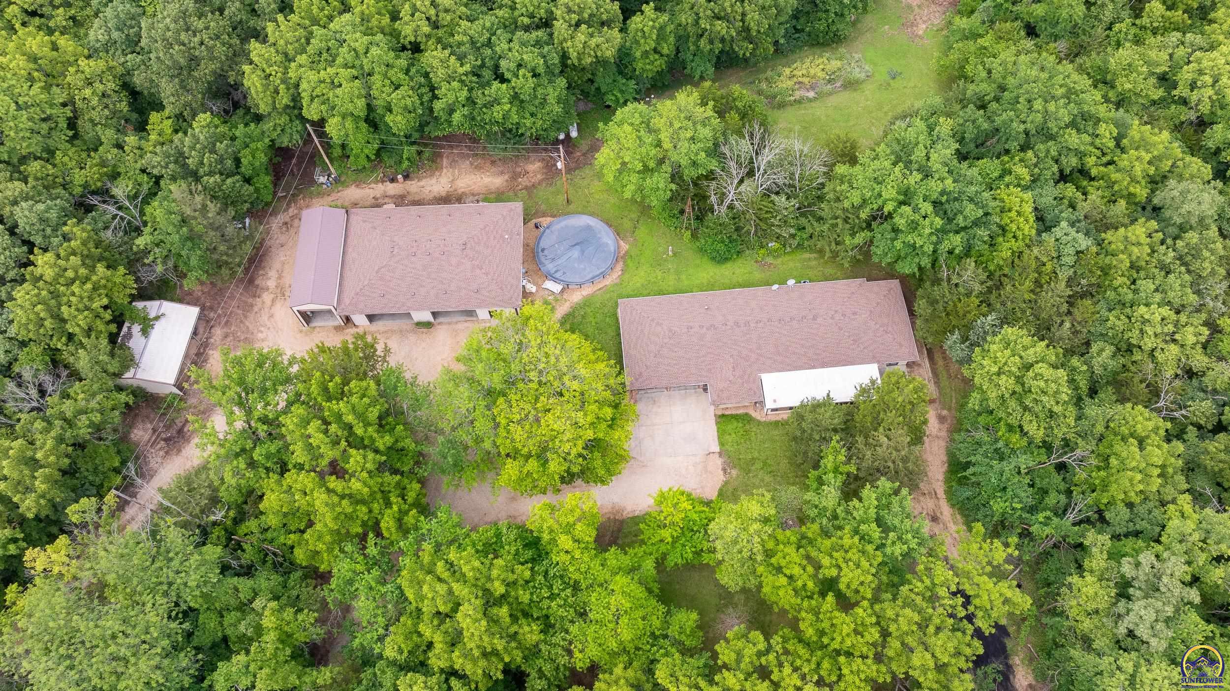 1757 Buck Creek Road Perry, KS 66073 - Photo 13 of 90