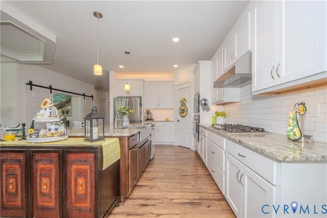 $696,000 | 8406 Capernwray Drive, Chesterfield, VA 23838