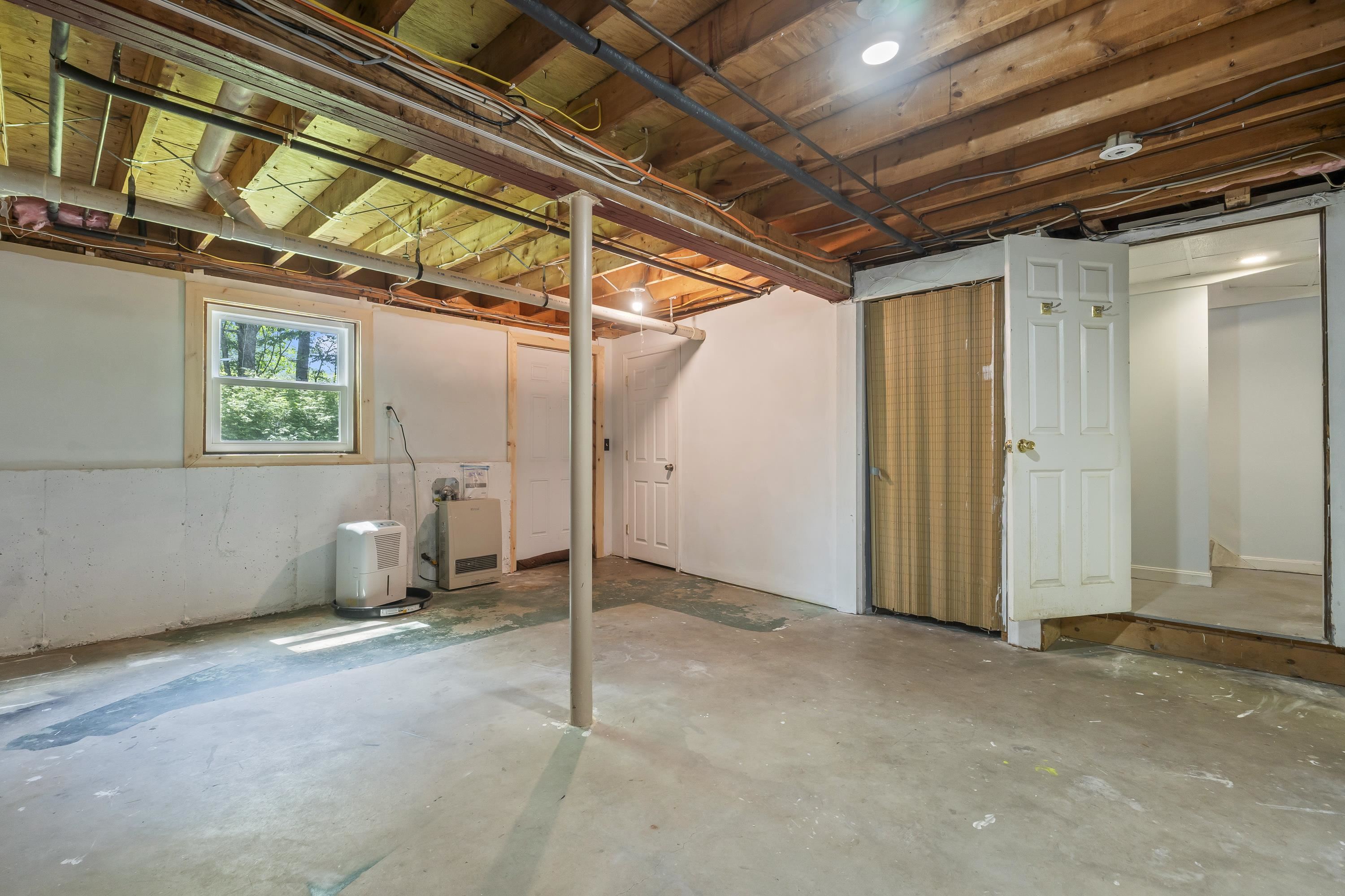 3 Richardson Drive, Unit R Derry, NH 03038 - Photo 39 of 60