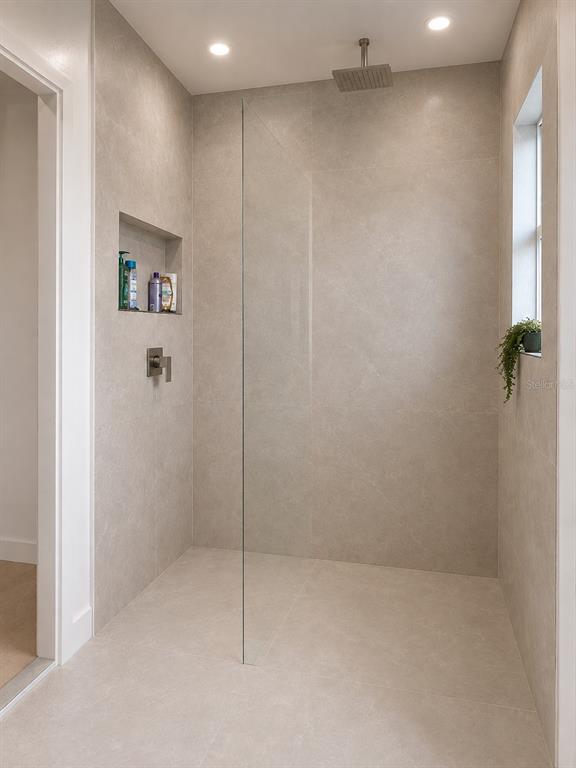 1712 Indian Rocks Road Belleair, FL 33756 - Photo 18 of 36 Gallery Image 18