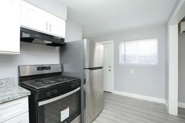 $970 | 8127 Colonial Lane, Unit 2, Houston, TX 77051