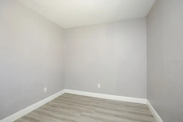 $970 | 8127 Colonial Lane, Unit 2, Houston, TX 77051