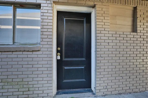 $970 | 8127 Colonial Lane, Unit 2, Houston, TX 77051