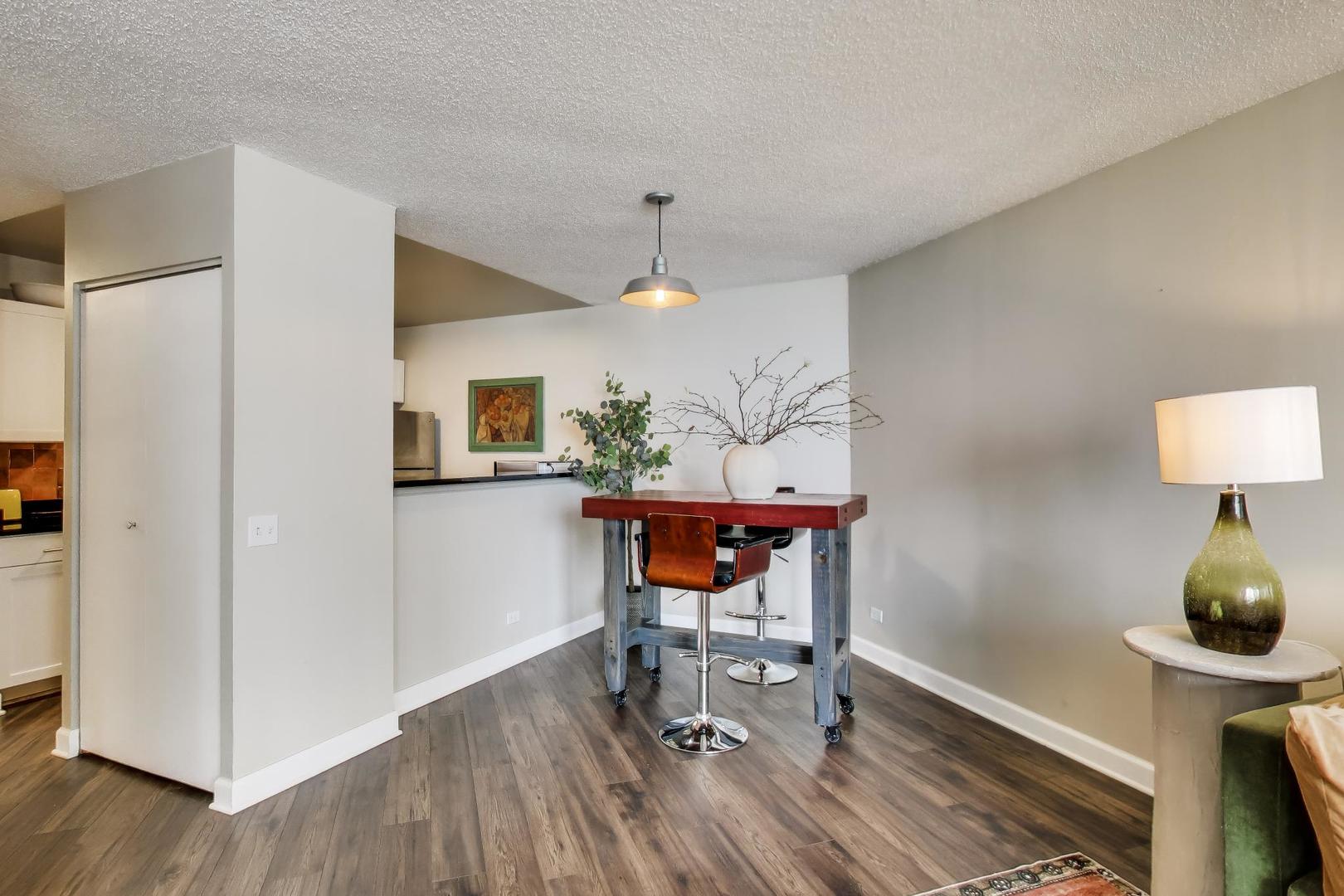 5320 North Sheridan Road, Unit 2507 Chicago, IL 60640 - Photo 13 of 41