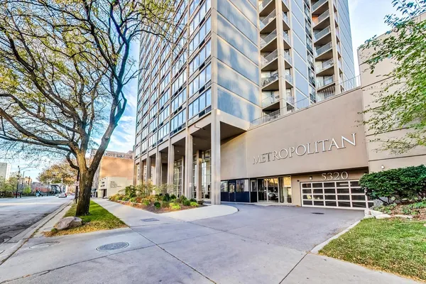$239,000 | 5320 North Sheridan Road, Unit 2507, Chicago, IL 60640