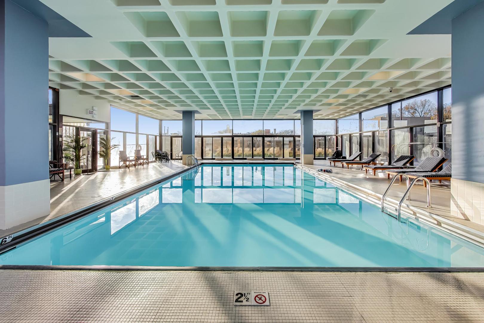 5320 North Sheridan Road, Unit 2507 Chicago, IL 60640 - Photo 27 of 41