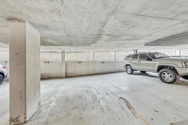 $239,000 | 5320 North Sheridan Road, Unit 2507, Chicago, IL 60640