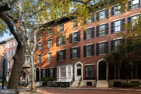 $1,650,000 | 1823 Delancey Place, Philadelphia, PA 19103