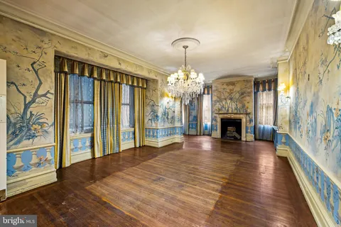 $1,650,000 | 1823 Delancey Place, Philadelphia, PA 19103