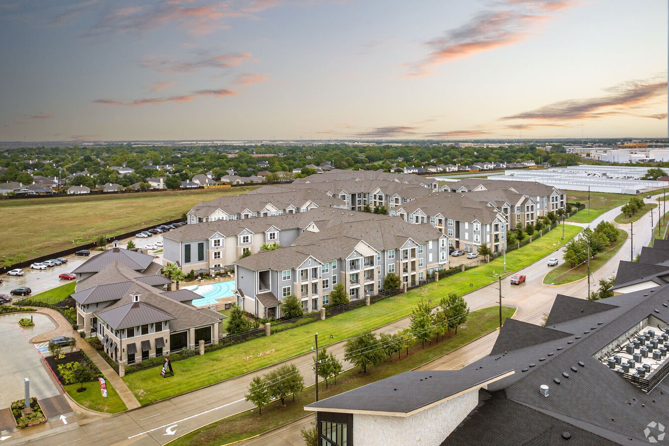 24002 Colonial Parkway, Unit 4229 Katy, TX 77493 - Photo 24 of 31