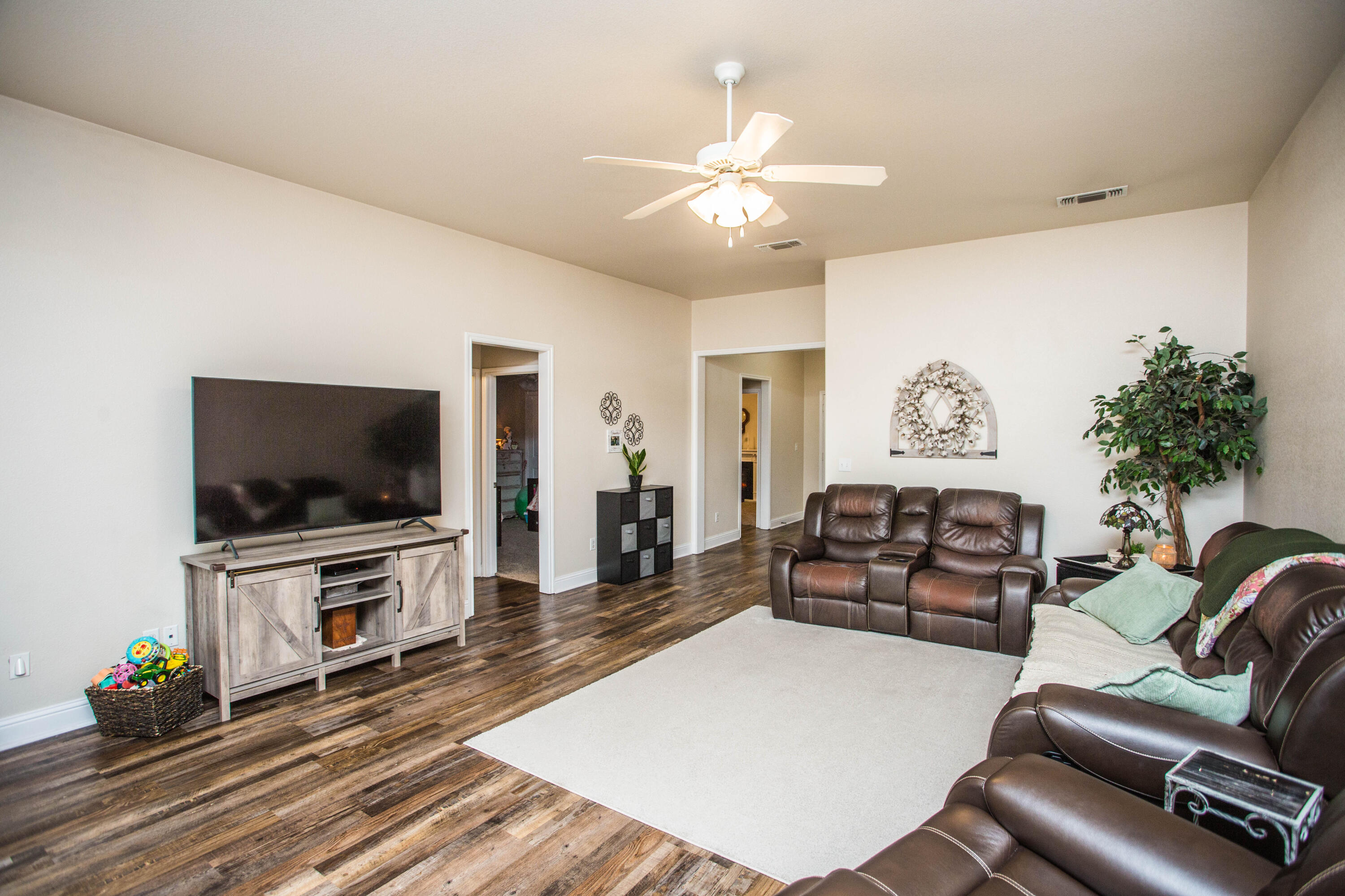 6929 37th Street Lubbock, TX 79407 - Photo 11 of 45 5V2A7279