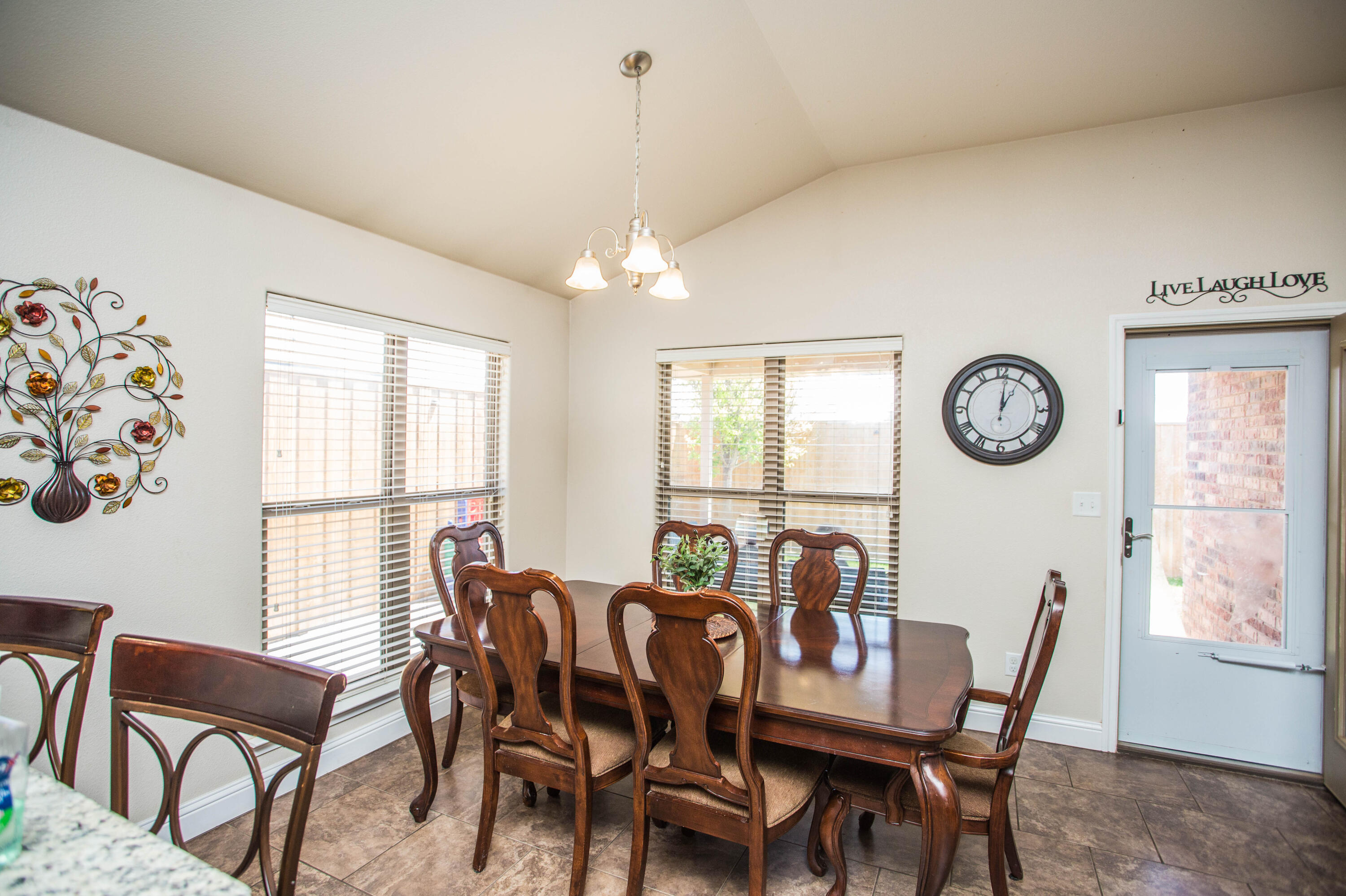 6929 37th Street Lubbock, TX 79407 - Photo 27 of 45 5V2A7289
