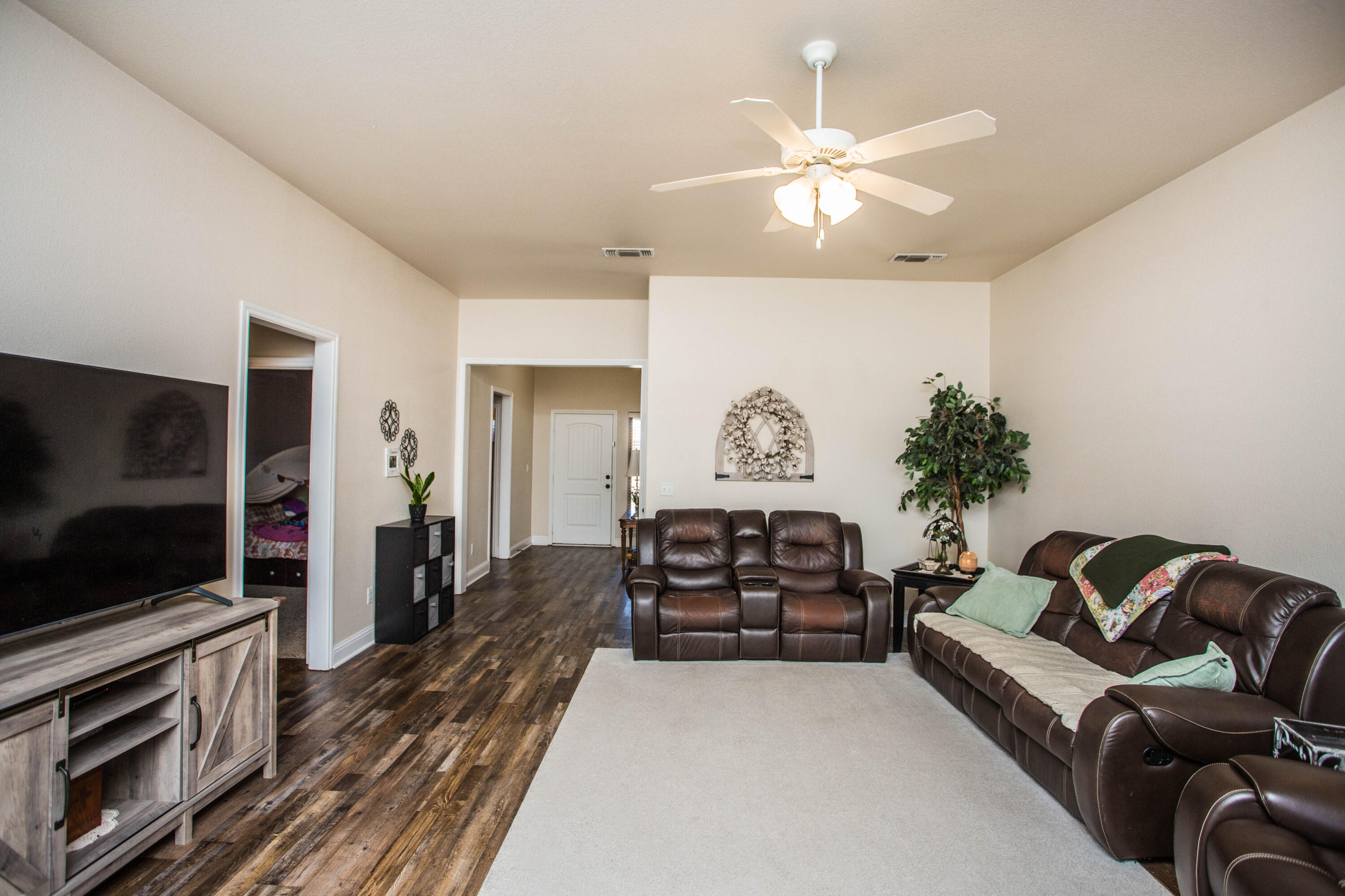 6929 37th Street Lubbock, TX 79407 - Photo 10 of 45 5V2A7278